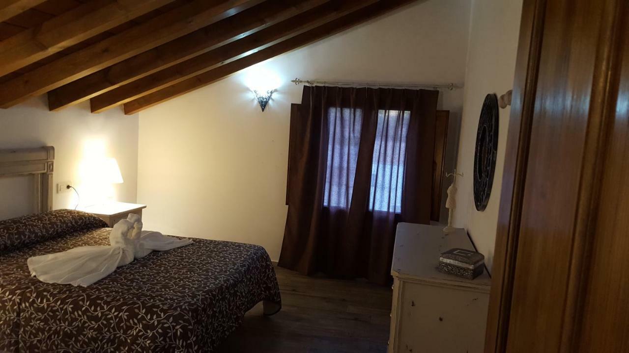 Casas Rurales Almoguer Frailes Exterior photo